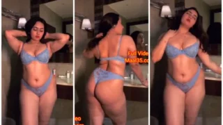 Divya Mistri In Bikni Full Body Check