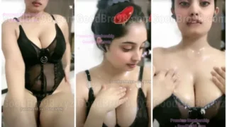 Boobs Pe Massage Krri Hain Tango Premium With Cream