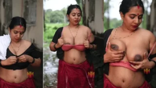Nila Nambiar Outdoor Nude New