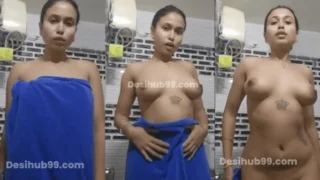 Sarmishtha Sarkar aka PhoenixGirl Naked Shower ~ App Content